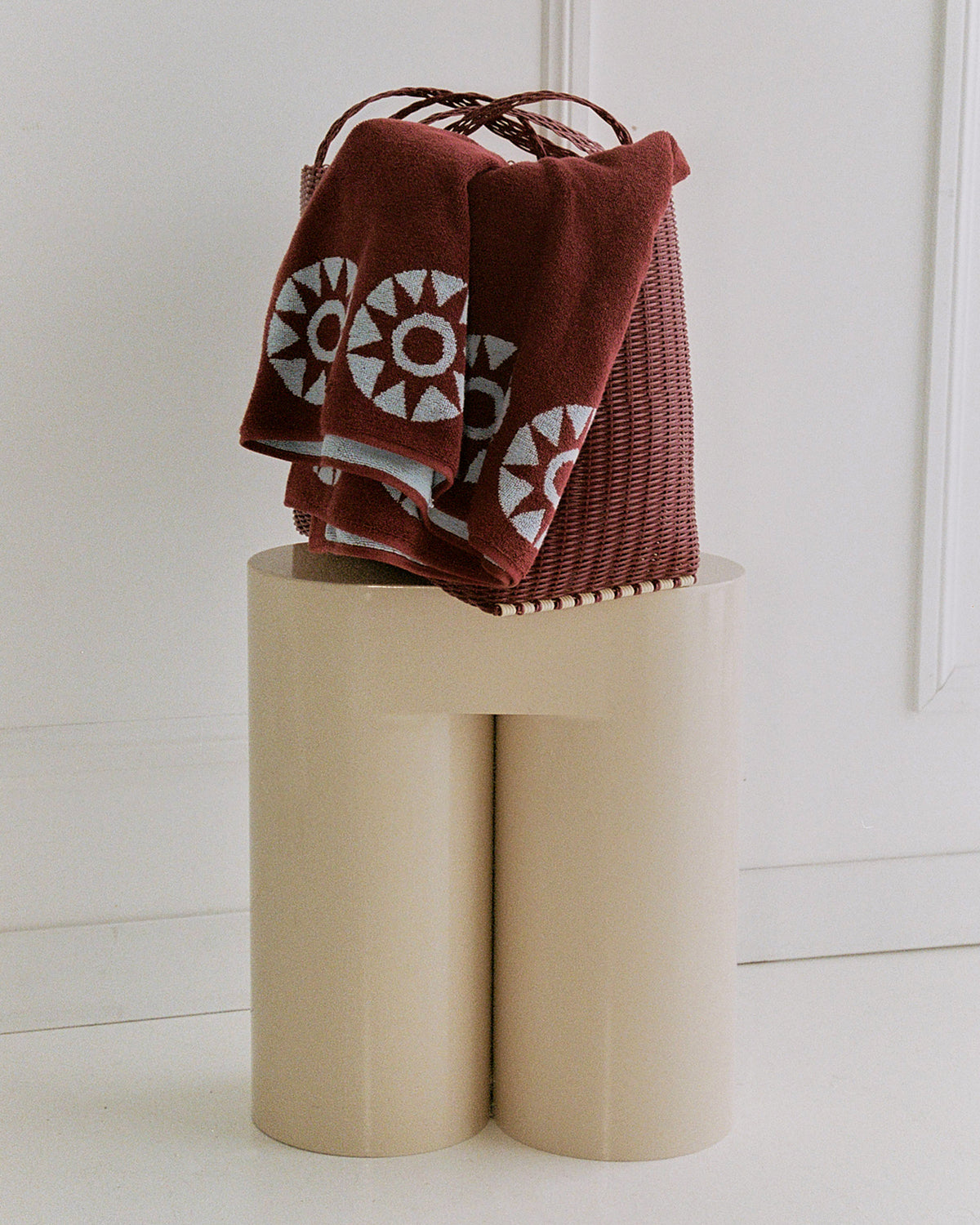 Pomalo Towel - Wine