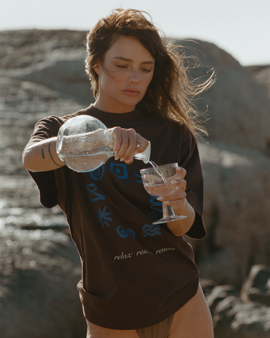 Rounded Rituals Tee - Carafe