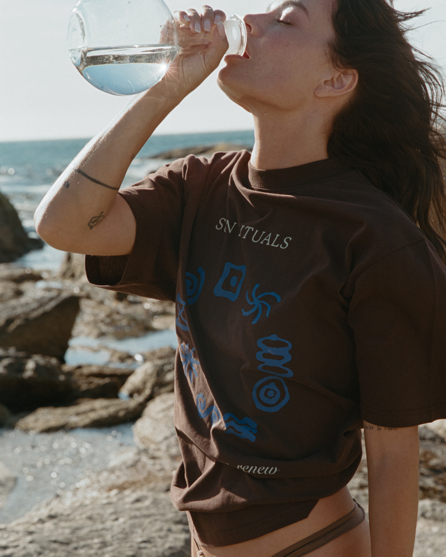 Rounded Rituals Tee - Carafe