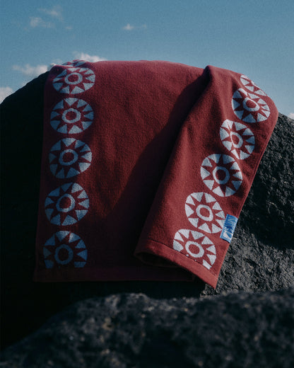 Pomalo Towel - Wine