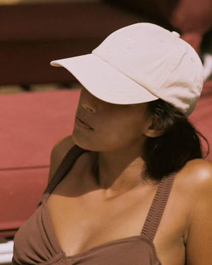 Holiday cap - Ivory